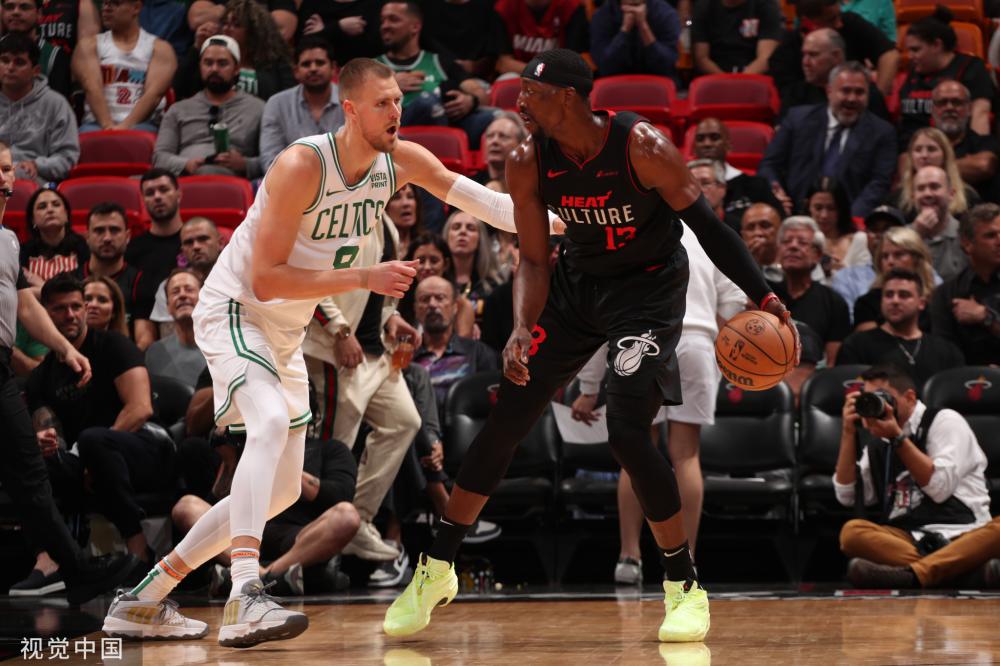 拉门斯曾在 拉门斯曾在